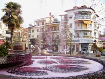 Κρασί θα αναβλύζει από το συντριβάνι της Νάουσας